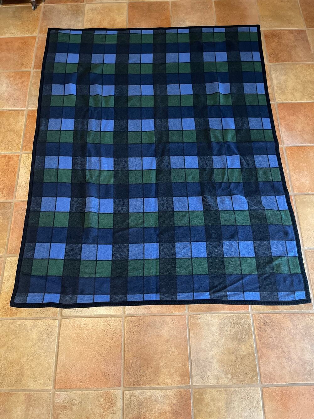 Vintage Biederlack Of America Blue Green Plaid Fluffy Fleece Throw Blanket